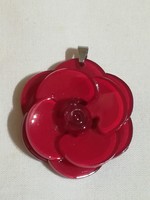 Red rose pendant.