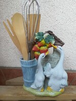 Eprező kacsapár, oldalt konyhai eszköz tárolóval(habverő, fakanál szett)