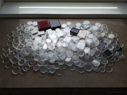About 360 Coin Holder Capsules (id79583)
