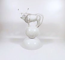 HOLLÓHÁZI, COW ON GLOBE, DR. MEDVECZKY WORLD EXPEDITION LIMITED EDITION ! (P023)