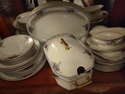 Victoria porcelain tableware for 6 people