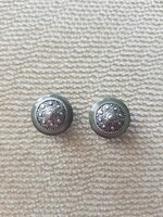 Buttons from the 80s, 2 new. Fem inserts