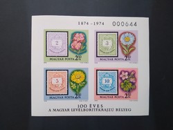 1974 100 éves a levélboríték rajzolatú bélyeg blokk, vágott ** G3