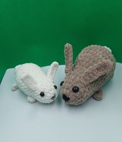 2 crocheted bunnies
