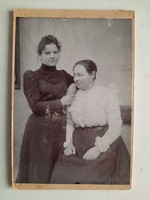 Antik fotó, anya lányával , ismeretlen fotográfus