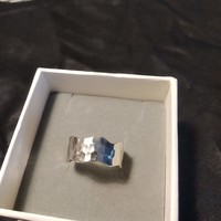 Kalapált női ezüst karikagyűrű