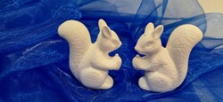 Porcelán mókus figurák,só és borsszóró