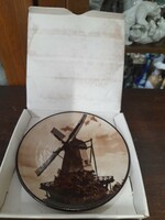 Dutch windmill retro 1980 ceramic wall plate, plate in box.