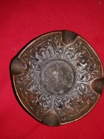 Antique relief scene copper alloy ashtray, smoking device numbered according to the pictures