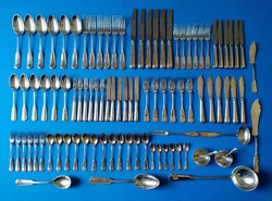 The silver 6-person cutlery set was a 95-piece bachruch antal Buda castle set