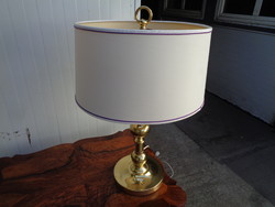Lamp with 3 bulbs