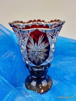 Cseh gyönyörű bordó, kristály dúsan csiszolt váza