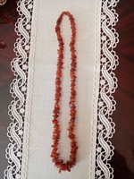 Barna  lengyel nyers borostyán nyaklánc  cca 70 cm hosszú