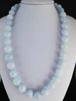 14 K Gold Aquamarine  Necklace Beautiful Large 10 mm Stones