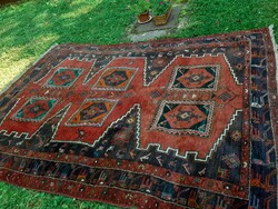 Hand-knotted Iranian carpet