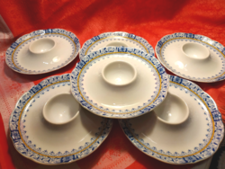 Porcelain offering 6 boiled eggs
