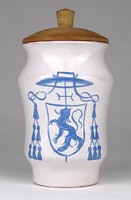 1M288 ceramic apothecary pot with lion coat of arms - copy museum copy