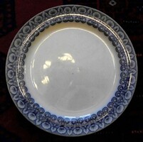 Antique, massive earthenware English 7-piece plate set, flow blue (river blue) pattern, 19th century