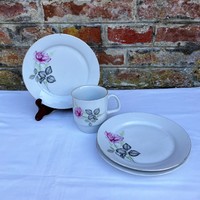 Lowland peony - porcelain mug with pink skirt and 3 small plates