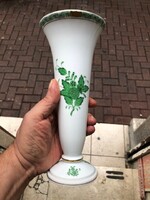 Herendi Apponyi mintás porcelán váza, 26 cm-es nagyságú.