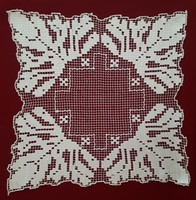 Sewn lace spreader