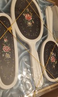 Retro, Hungarian embroidery, comb set, unopened, in original box.