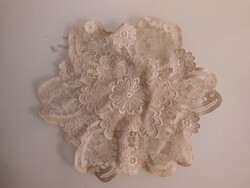 Lace - hand crocheted - 25 cm - terribly labor intensive - beautiful - old - Austrian - flawless