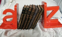 Solid bookends, covered with artificial leather