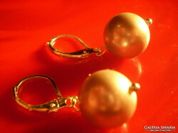 Best price! Shell-pearl sand-colored earrings