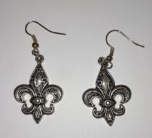 Earrings (glass beads - handmade items)