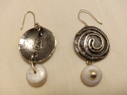 Israeli silver earrings with pearls