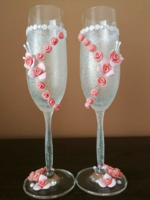 Unique, handmade champagne glass set with clay flowers!