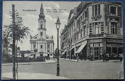 Kecskemét Római kat templom - téren üzletekkel  1916 Fekete Soma kiadása , Kecskemét