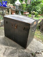 Only my collections for users cheaply due to lack of space!!! Antique chest