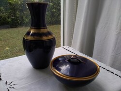 Echte cobalt porcelain vase and bonbonier or jewelry holder