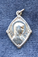 Antique pendant of Our Lady of Loudres