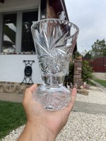 20 cm high beautiful crystal vase with a rotating star pattern, beautiful vase for collectors