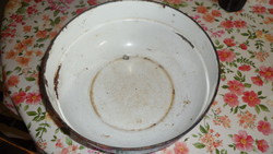 Extremely rare! Enamel bowl with Hungarian coat of arms.