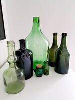 7 darab gyönyörű antik és vintage zöld üveg, palack együtt