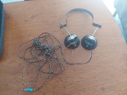 Retro standard headphones with detector