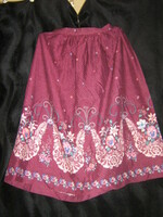 Vintage style women's floral skirt