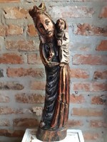 Madonna a kisdeddel fa szobor kubista stílusú x