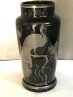 Antik cseh fekete üveg váza ezüst kézi festéssel, 23 cm magas