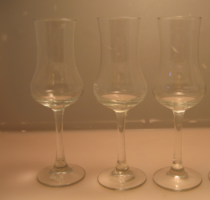 3 calibrated tulip glasses for grappa and brandy