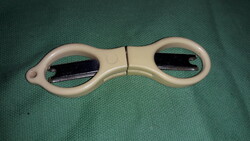 Retro sharpened folding mini vinyl handle metal scissors / travel scissors - cuts well - as shown in the pictures