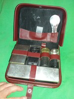 Régi Csehszlovák SOLUNA férfi borotválkozó szett dobozaival utazó bőrtáska 20 x 16 cm aképek szerint