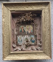 Antique domestic altar, with images of saints.