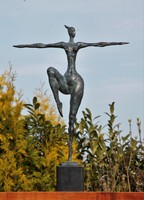 Balett- nagy méretű  jelzett szobor- "Milo" szigno, bronz