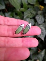 Silver earrings with jade stones