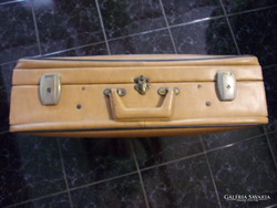 Retro faux leather suitcase with key